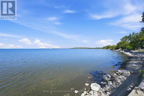 402 South Coast Drive, Haldimand, ON 