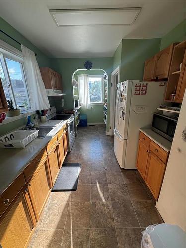 430 4Th Street, Brandon, MB 