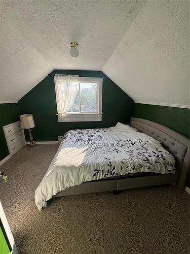 430 4Th Street, Brandon, MB 