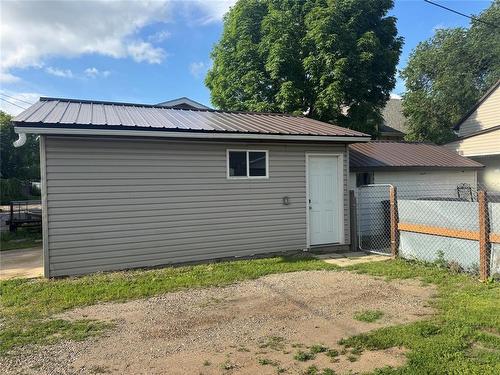 430 4Th Street, Brandon, MB 