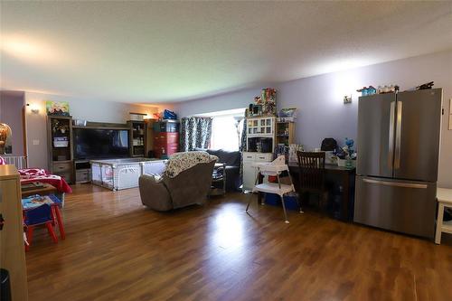 5021 94N Road E, Teulon, MB 