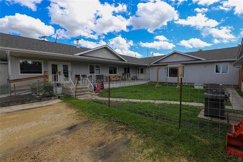 5021 94N Road E, Teulon, MB 