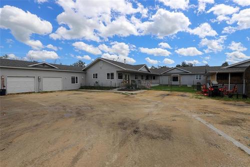5021 94N Road E, Teulon, MB 