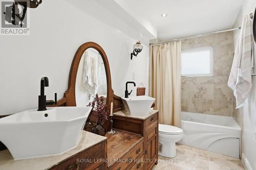3411 Lansdown Drive, Burlington, ON 