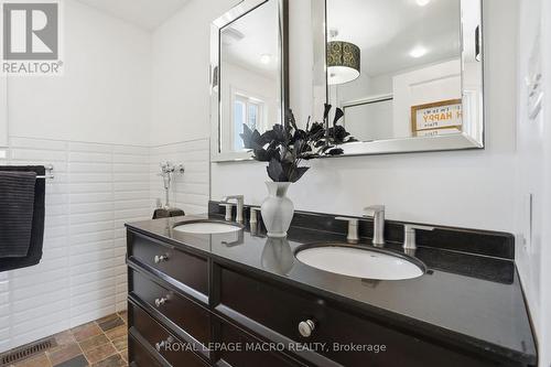 3411 Lansdown Drive, Burlington, ON 