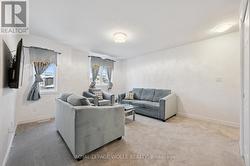 Family Room - 