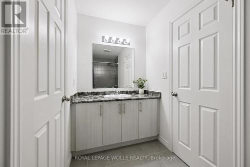 4 Piece Bathroom - 308 Freure Drive, Cambridge, ON 