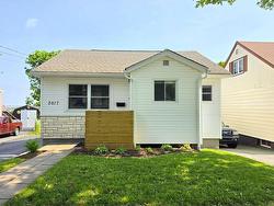 3617 Albert Street  Halifax, NS B3K 3N7
