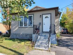 LOWER - 144 GARNER AVENUE  Welland, ON L3B 2Y2