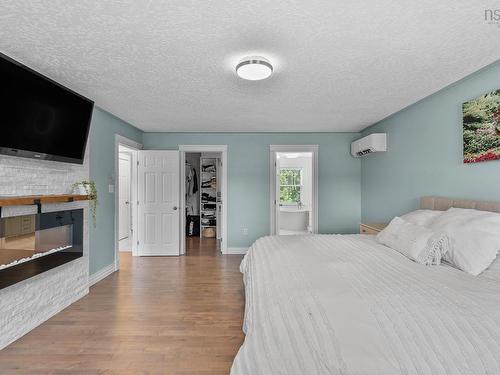275 Canterbury Lane, Fall River, NS 