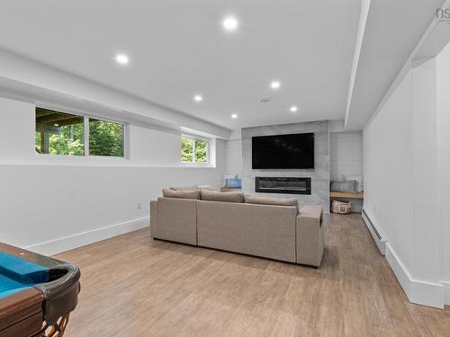275 Canterbury Lane, Fall River, NS 