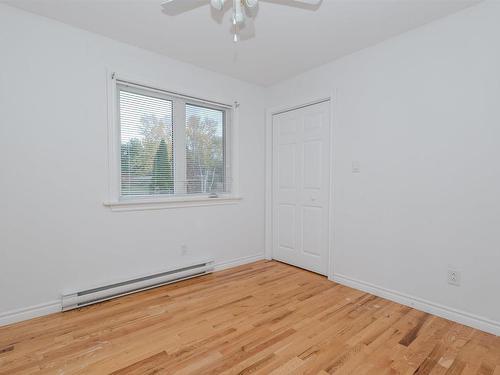 103 Paradise Road, Albert Bridge, NS - Indoor Photo Showing Other Room