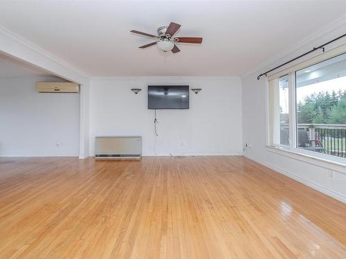 103 Paradise Road, Albert Bridge, NS - Indoor Photo Showing Other Room