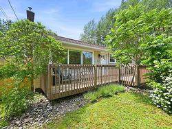 21 Lewis Drive Bedford, NS B4B 1C1
