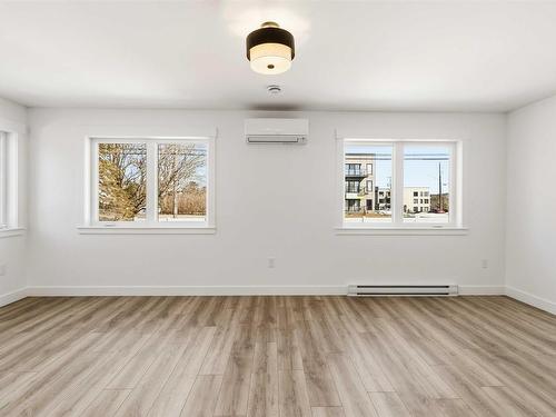 8 Nottingham Lane, Enfield, NS 