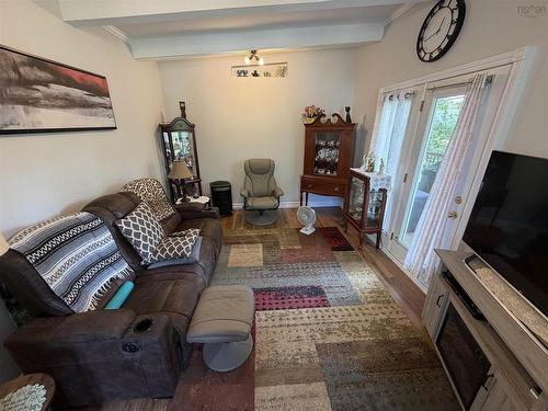 23 Elmbel Drive, Belnan, NS 