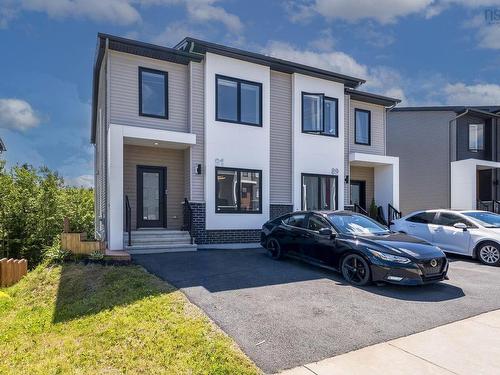 91 Honeygold Drive  Halifax, NS B3R 0G3