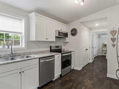 83 Cedarwood Crescent, New Minas, NS 