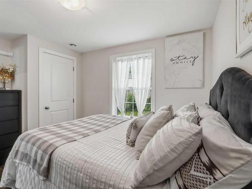 83 Cedarwood Crescent, New Minas, NS 