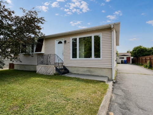61 Rue Pierre  Val-D'Or, QC J9P 4L8