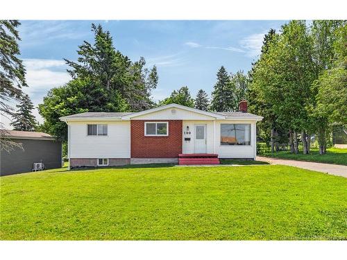 100 Arthur St, Memramcook, NB 