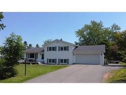 16 Cathline DR  Saint John, NB E2N 2C1