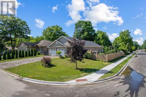 724 ELGIN STREET  Saugeen Shores, ON N0H 2C0