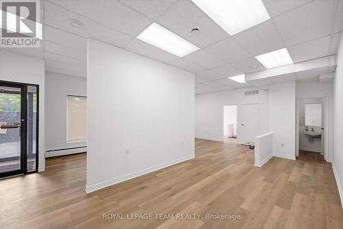 945 Richmond Road, Ottawa, ON 