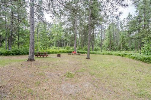 0 1 Road N, Piney Rm, MB 