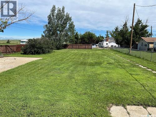 3 2Nd Street E, Willow Bunch, SK 