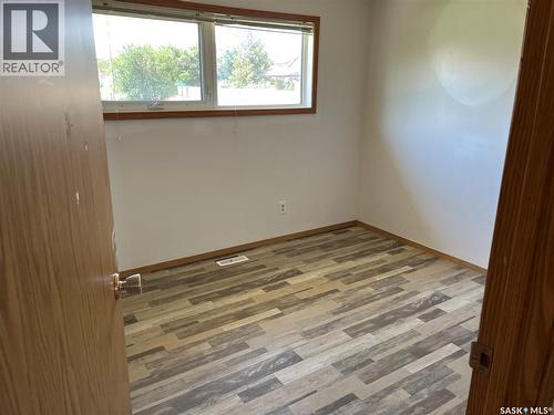 3 2Nd Street E, Willow Bunch, SK 