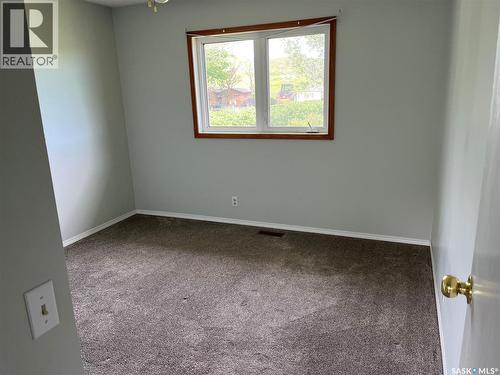 11 A Avenue, Willow Bunch, SK 
