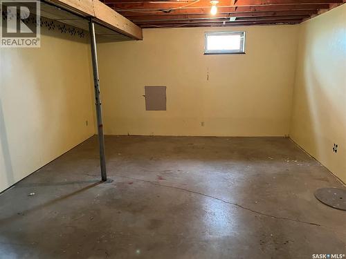 11 A Avenue, Willow Bunch, SK 