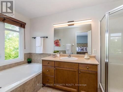 64 Stedman Street, Ottawa, ON 