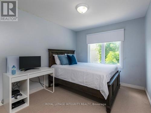 64 Stedman Street, Ottawa, ON 