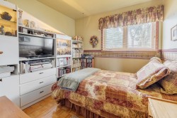Bedroom - 
