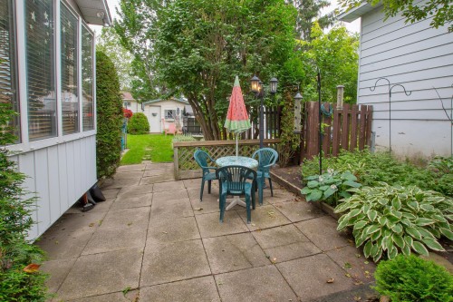Cour - 3051 Av. Bourque, Mascouche, QC 