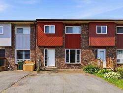 434 Auburn Drive  Cole Harbour, NS B2W 5V2