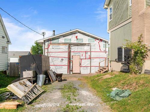 10 Fader Street, Dartmouth, NS 