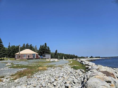 895 Shore Road, Road, Moose Harbour, NS 