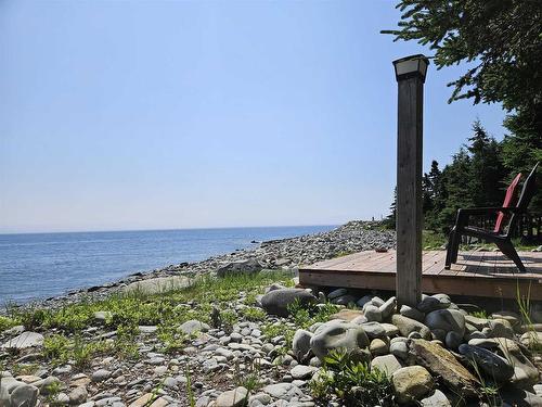 895 Shore Road, Road, Moose Harbour, NS 