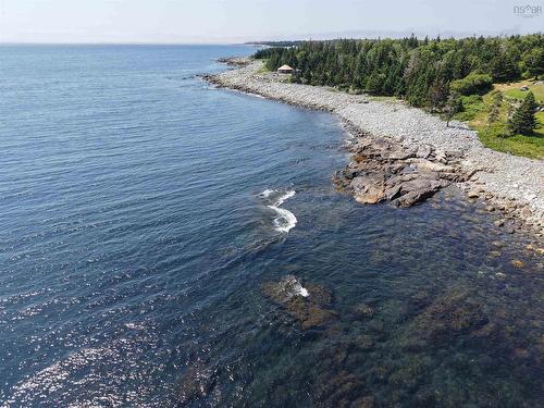 895 Shore Road, Road, Moose Harbour, NS 