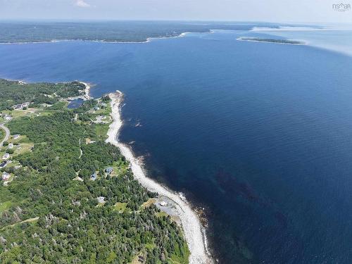 895 Shore Road, Road, Moose Harbour, NS 