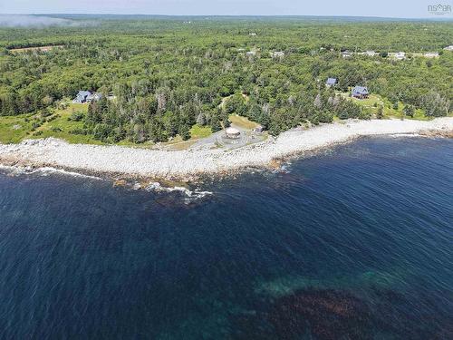 895 Shore Road, Road, Moose Harbour, NS 
