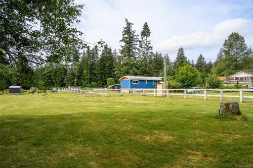 429 Community Rd, Sayward, BC 