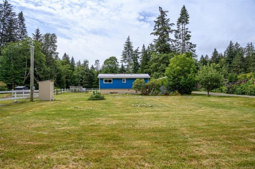 429 Community Rd, Sayward, BC 