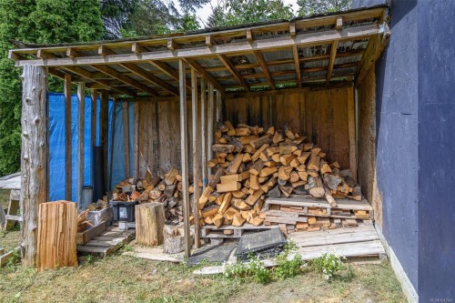 429 Community Rd, Sayward, BC 
