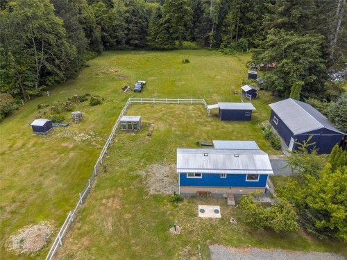 429 Community Rd, Sayward, BC 