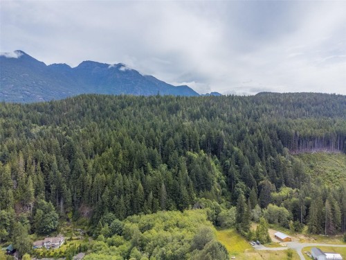429 Community Rd, Sayward, BC 