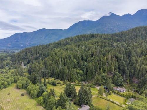429 Community Rd, Sayward, BC 